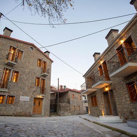 Rentinia Inn Rentína Екстериор снимка