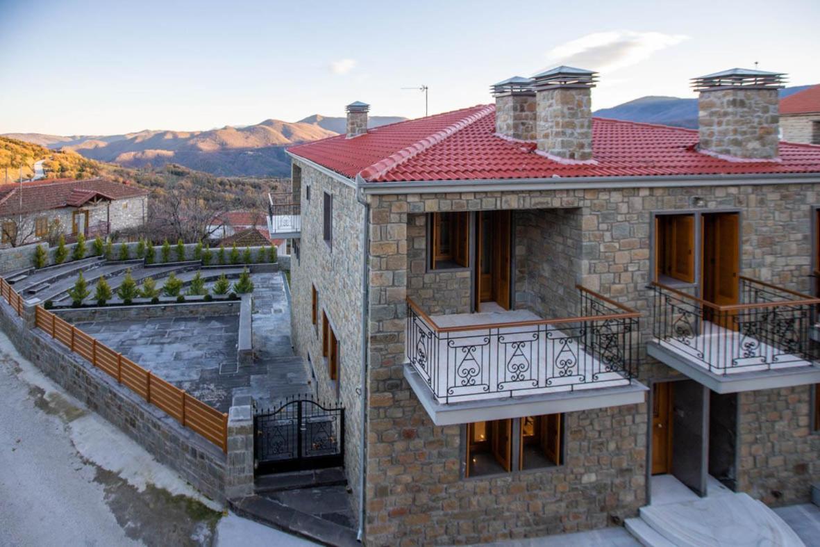 Rentinia Inn Rentína Екстериор снимка